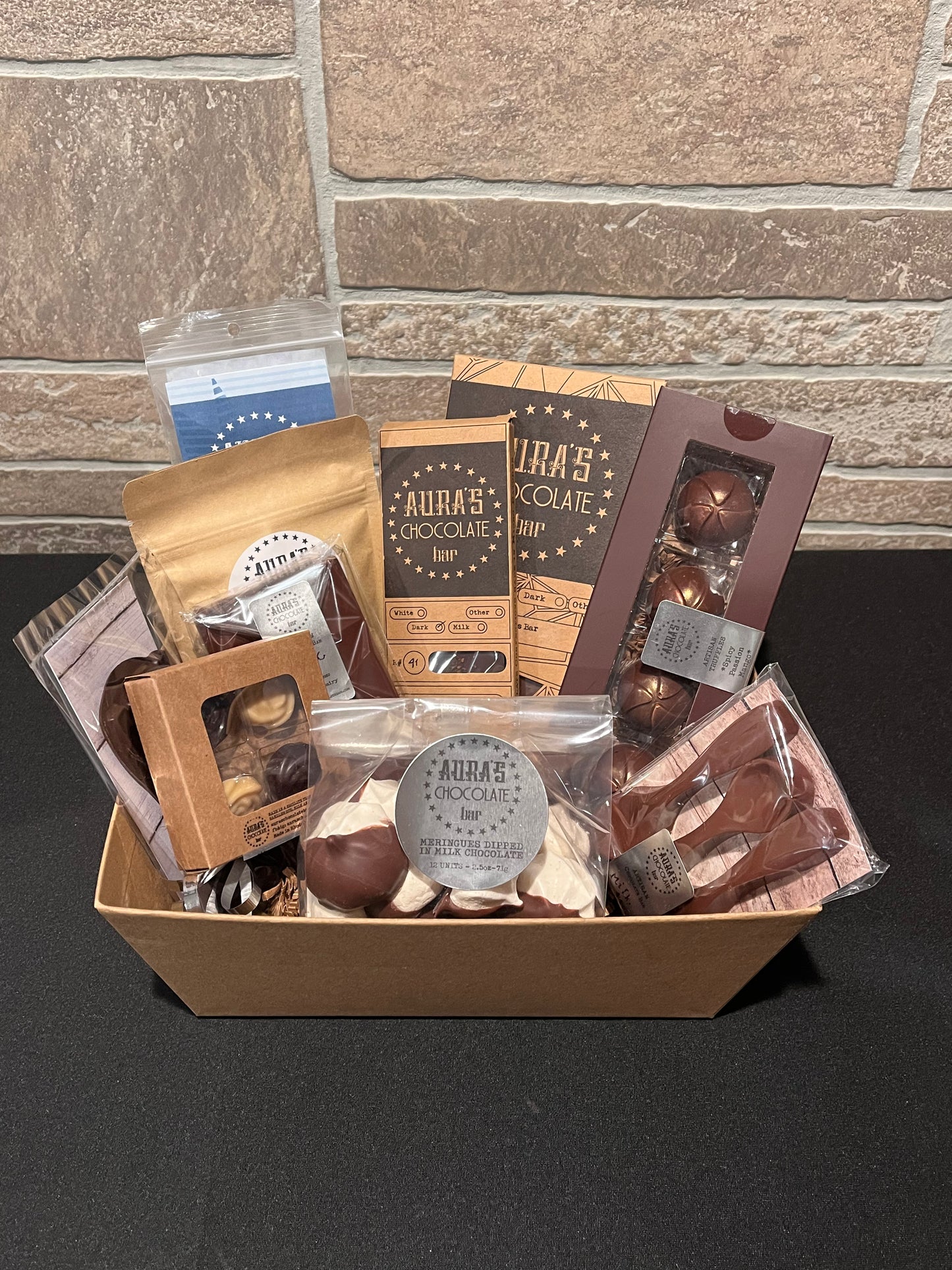 Gift Basket (Assorted confections)