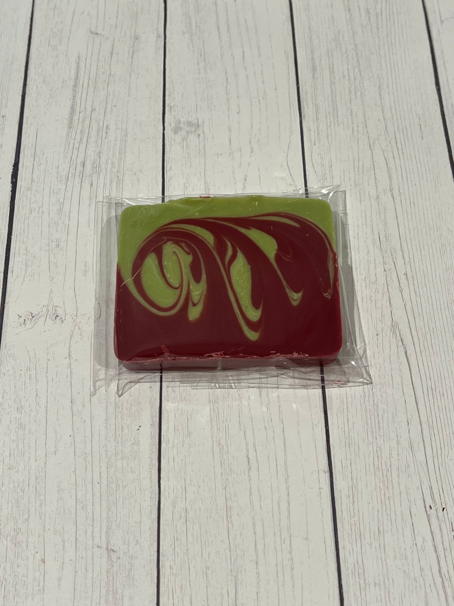 #81 Raspberry + Matcha Swirl 1oz