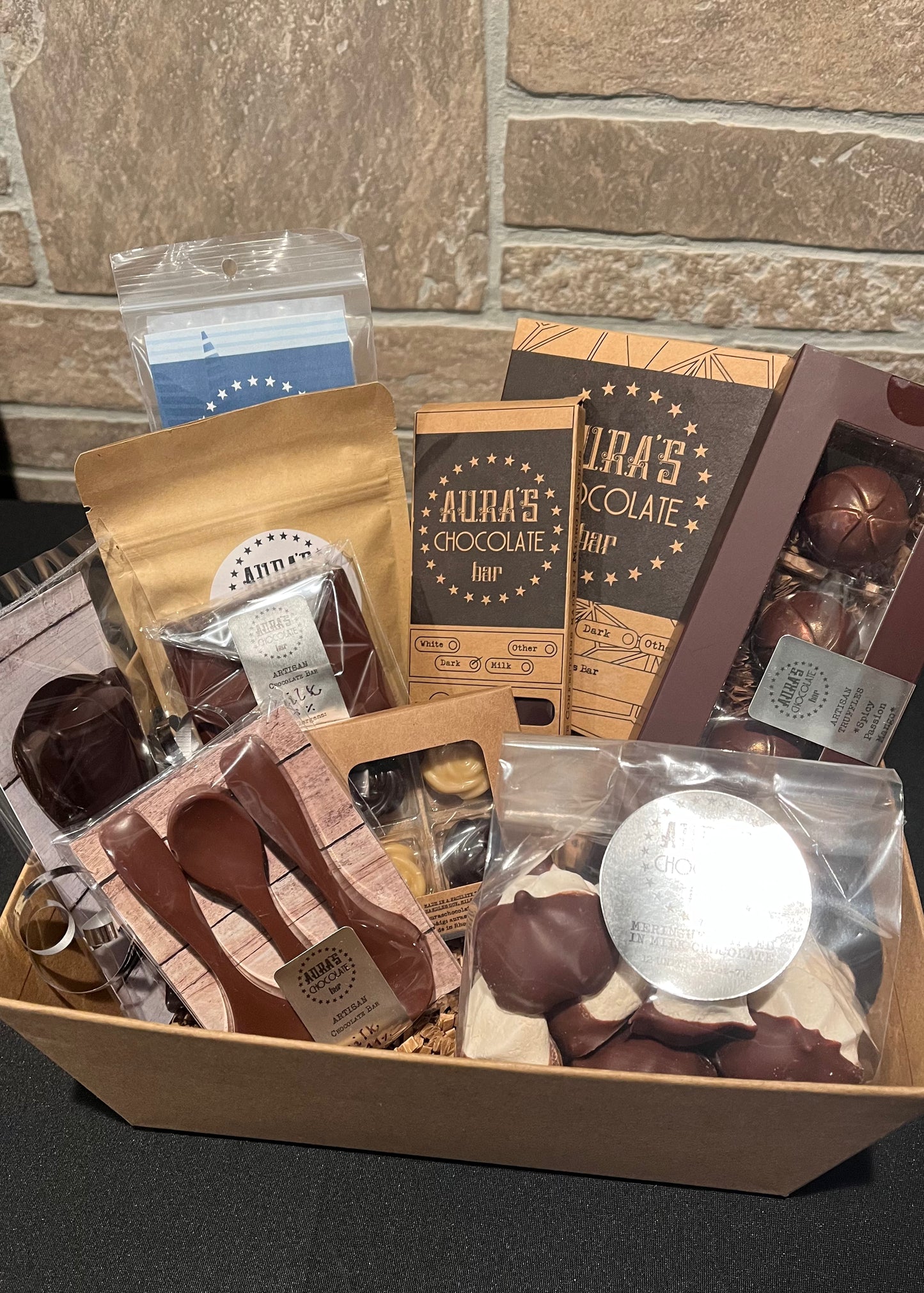 Gift Basket (Assorted confections)